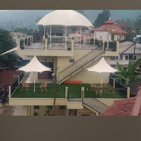 Villa Junior Family Cisarua Extérieur photo